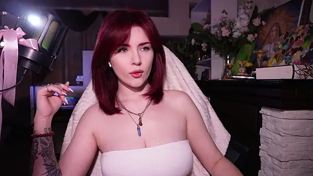 Chriss Fox online show from 19, 11, 2025