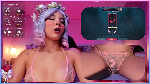 Snapshot of SweetieCloe_ chatting on 18, 10, 2025 SweetieCloe online show from 18, 10, 2025