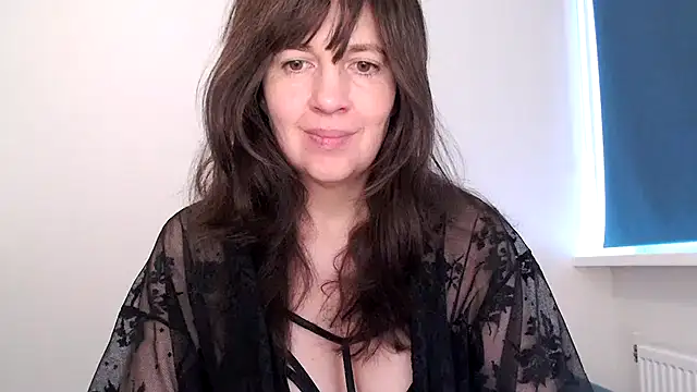 Ella Next Door online show from 11, 2, 2026