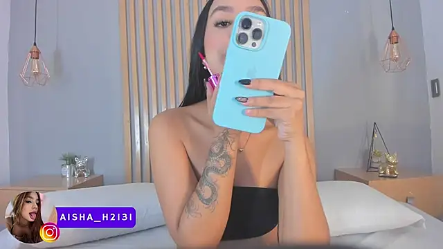 Snapshot of aisha_h_ chatting on 6, 10, 2025 aisha h online show from 6, 10, 2025