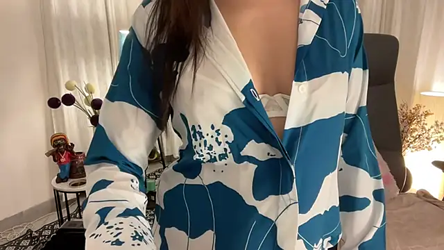 Unique-Beauty online show from 6, 3, 2025