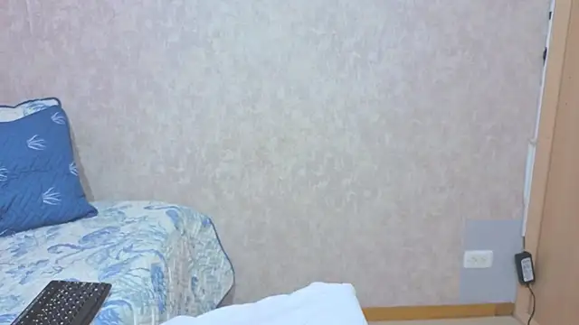 Snapshot of bianca_milfsexy chatting on 16, 10, 2025 bianca milfsexy online show from 16, 10, 2025