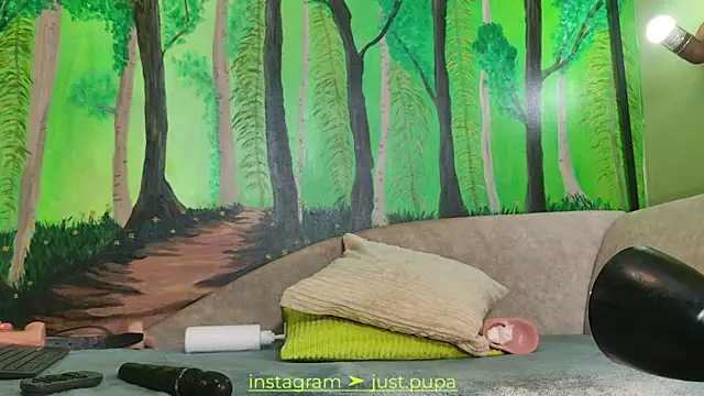 Snapshot of Pinkypupa-Love chatting on 9, 3, 2025 Pinkypupa-Love online show from 9, 3, 2025