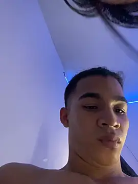 Boypolla11 online show from 9, 11, 2025