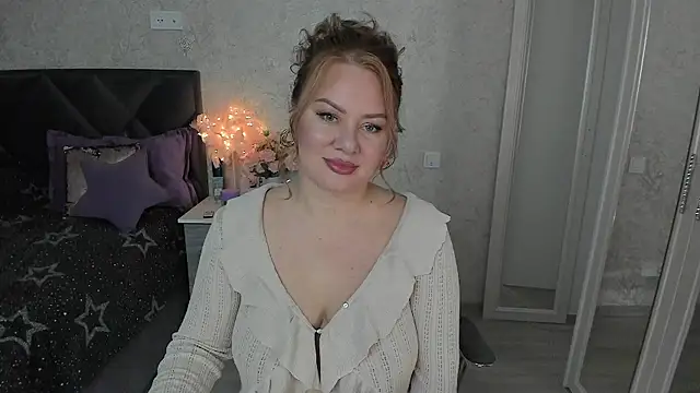 Snapshot of TwinklingStar_ chatting on 5, 3, 2025 TwinklingStar online show from 5, 3, 2025