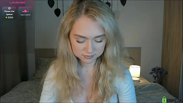 TheVanessaMaes online show from 15, 9, 2025