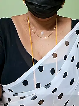 ananya956 online show from 18, 3, 2025