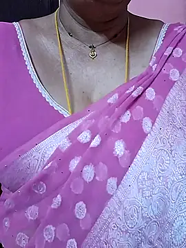Snapshot of ananya956 chatting on 20, 4, 2026 ananya956 online show from 20, 4, 2026