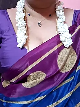 Snapshot of ananya956 chatting on 10, 5, 2026 ananya956 online show from 10, 5, 2026
