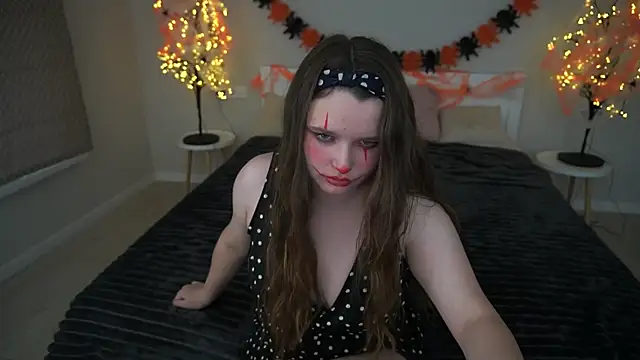 MagicPeachh  online show from 17, 10, 2025