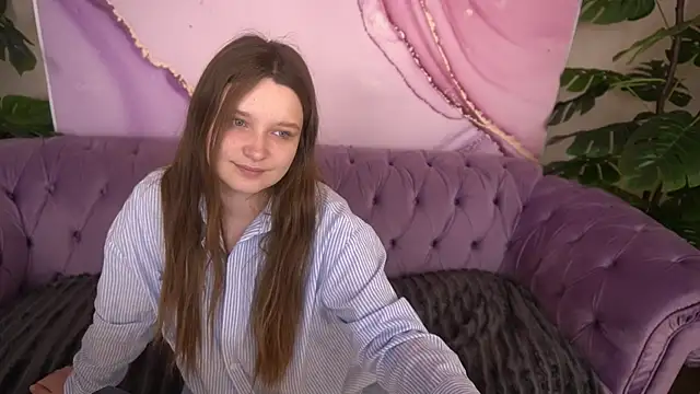 MagicPeachh  online show from 21, 7, 2026
