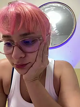Snapshot of Ramona_Flower chatting on 4, 2, 2025 Ramona Flower online show from 4, 2, 2025