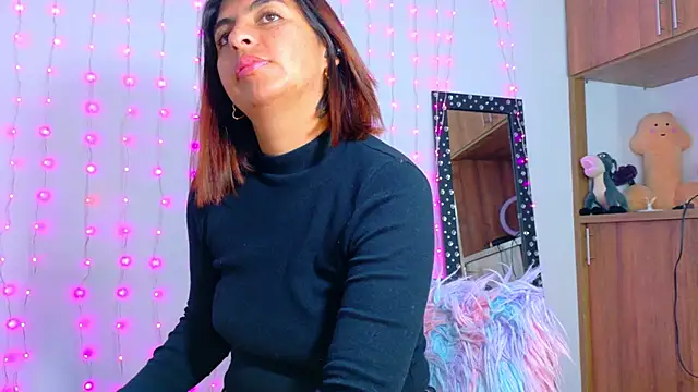 im anna  online show from 10, 1, 2026