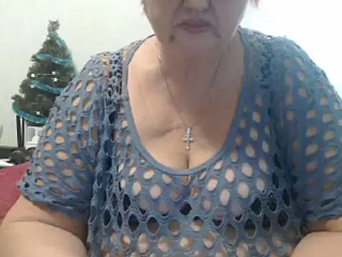 Snapshot of DeniseeRose chatting on 12, 1, 2025 DeniseeRose online show from 12, 1, 2025