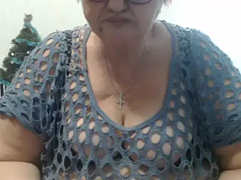 Snapshot of DeniseeRose chatting on 14, 1, 2025 DeniseeRose online show from 14, 1, 2025