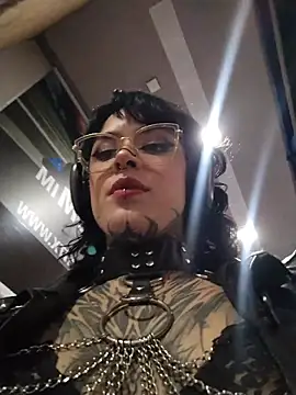 taaylor33 online show from 16, 5, 2026