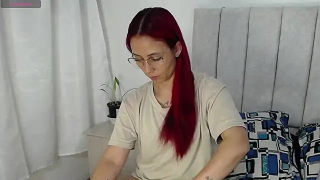 Snapshot of anny_roberts chatting on 7, 10, 2025 anny roberts online show from 7, 10, 2025