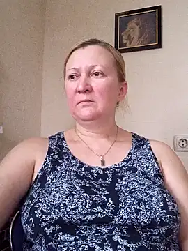 blondyaguar online show from 6, 12, 2024