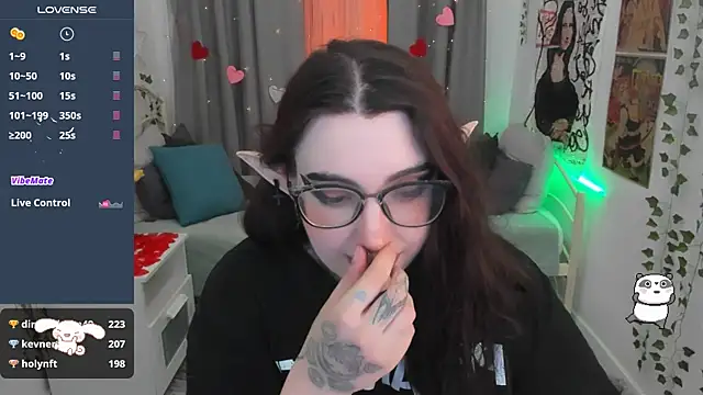 Dixi Pixi  online show from 14, 2, 2025