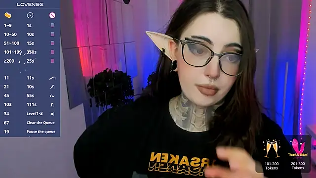 Dixi Pixi  online show from 19, 9, 2025