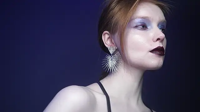 Snapshot of ginger_hugs chatting on 5, 2, 2025 ginger hugs online show from 5, 2, 2025