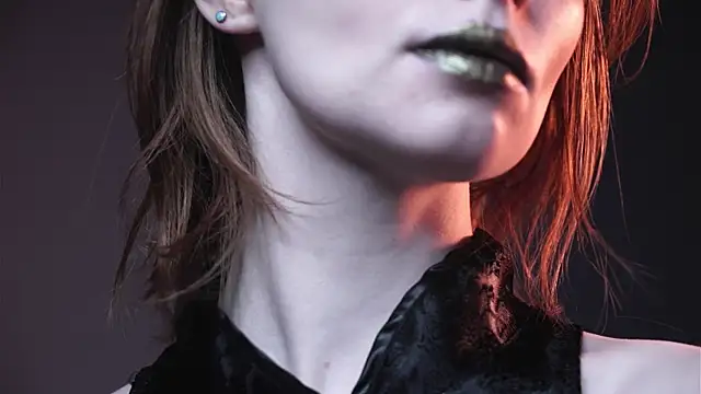 ginger hugs online show from 12, 11, 2025