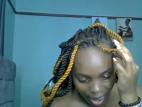 Snapshot of freaky_j_ chatting on 11, 3, 2025 freaky j online show from 11, 3, 2025