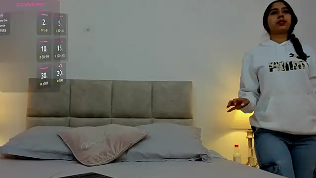 Snapshot of MissSussy chatting on 9, 10, 2025 MissSussy online show from 9, 10, 2025