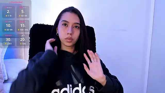 Snapshot of MissSussy chatting on 21, 10, 2025 MissSussy online show from 21, 10, 2025