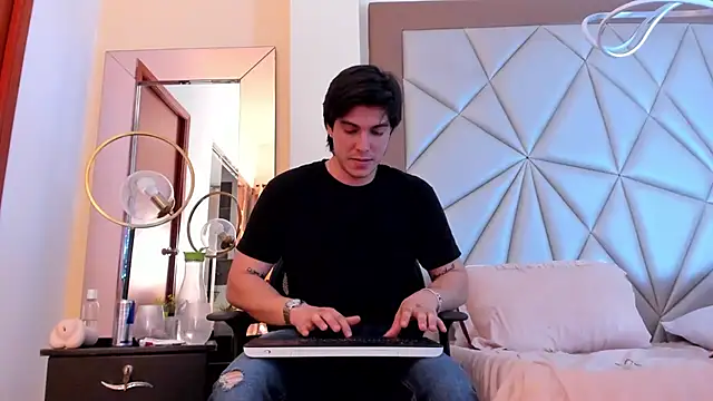 Karimferrer online show from 25, 1, 2025