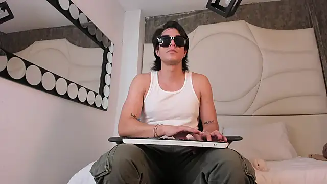 Karimferrer online show from 27, 9, 2025