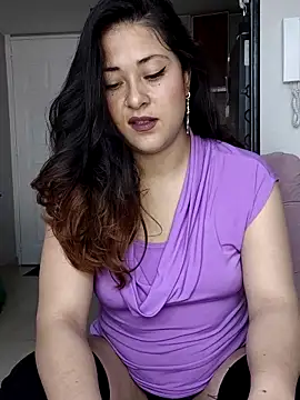 Snapshot of LisbethMoore_ chatting on 27, 5, 2026 LisbethMoore online show from 27, 5, 2026