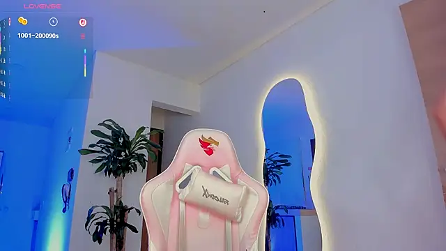 Pretty Mariangel online show from 5, 10, 2025