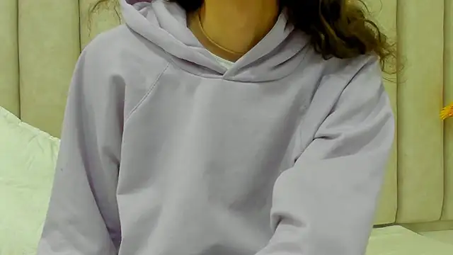 FreyaMoller online show from 13, 10, 2025