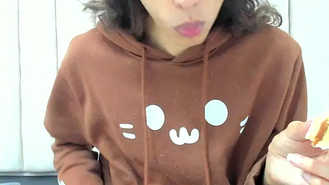 FreyaMoller online show from 18, 4, 2026