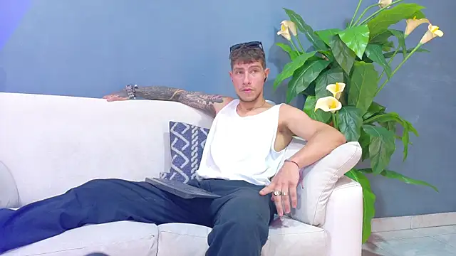 french sexx online show from 26, 9, 2025