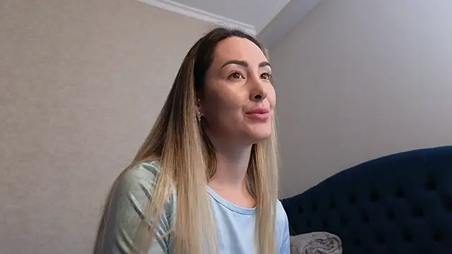 Snapshot of kimmie_meow chatting on 20, 3, 2025 kimmie meow online show from 20, 3, 2025