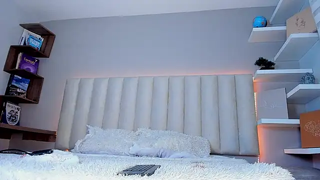 Sally  Walker online show from 29, 10, 2025