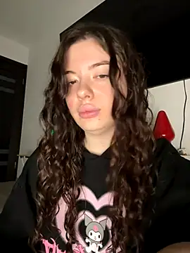 Kimi Ass online show from 11, 11, 2025