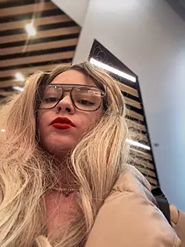 Times  Square online show from 15, 12, 2024