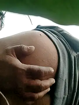 Young couple143 online show from 27, 2, 2025