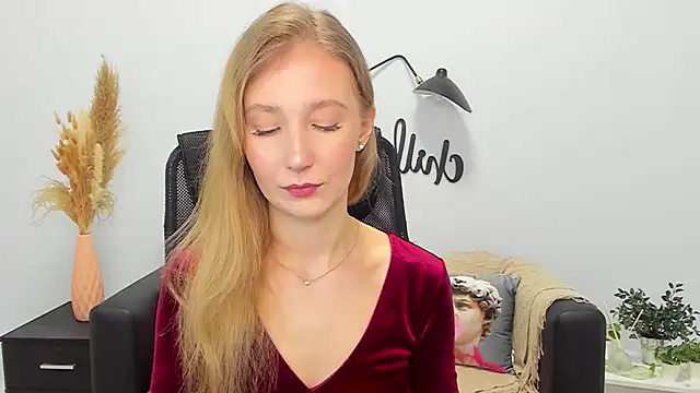 LolaWilsons online show from 23, 1, 2025