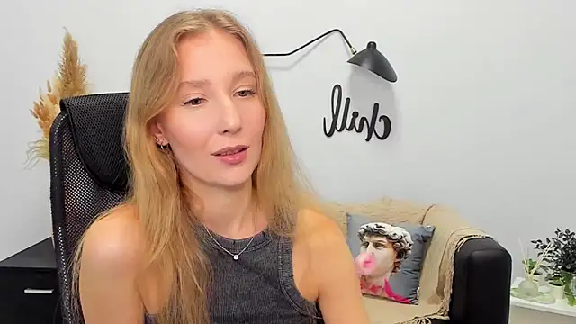 LolaWilsons online show from 30, 1, 2025