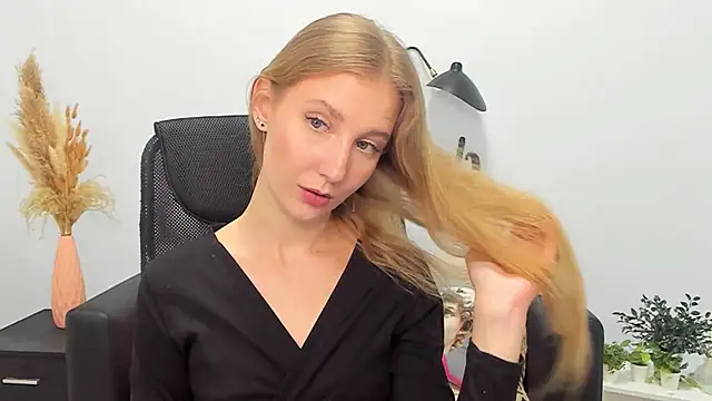 LolaWilsons online show from 27, 2, 2025