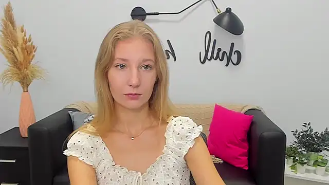 LolaWilsons online show from 13, 9, 2025