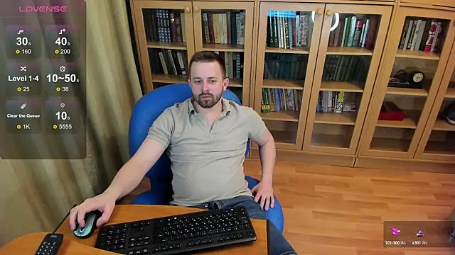 NikkiNSerdron online show from 16, 3, 2025