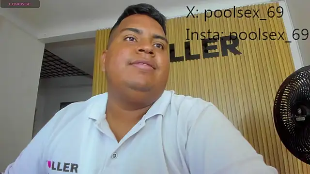 Poolsex 69 online show from 22, 10, 2025