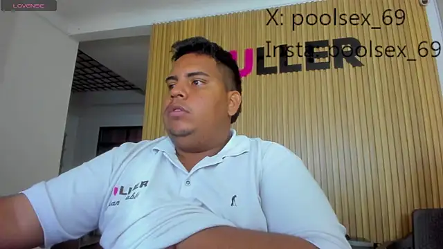 Poolsex 69 online show from 27, 10, 2025