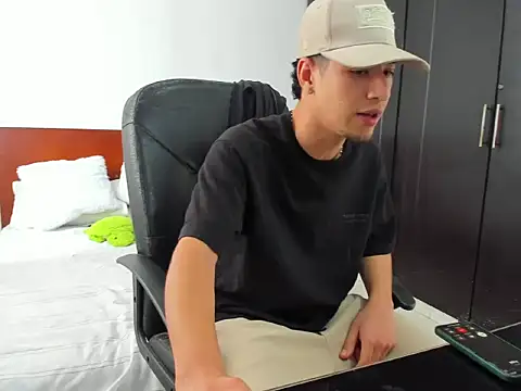 Chandler ken online show from 25, 10, 2025