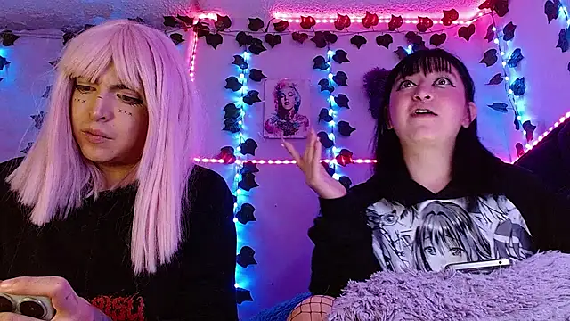 Snapshot of the_lesbian_game chatting on 30, 1, 2025 the lesbian game online show from 30, 1, 2025